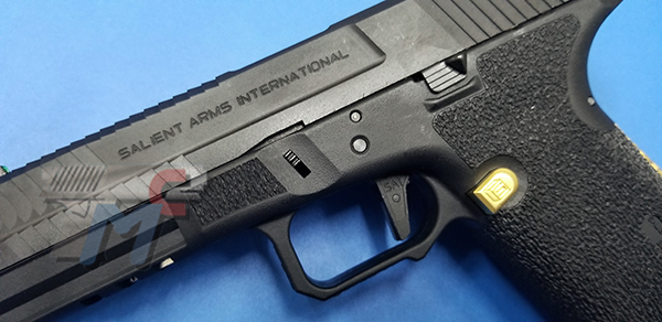 EMG SAI BLU Gas Blow Back Pistol (Steel Slide Version)(Gas Type) - Click Image to Close